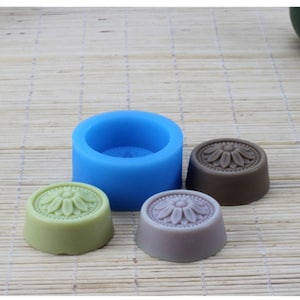 3D Silicone mold Circular Chocolate Mold DIY Soap Mold Fondant Cake Decorating Tools Silicone Soap Molds R1815