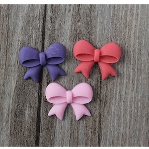 Three holes fondant cake decoration mold mini resin flower pottery candy chocolate mold silicone mold F0180