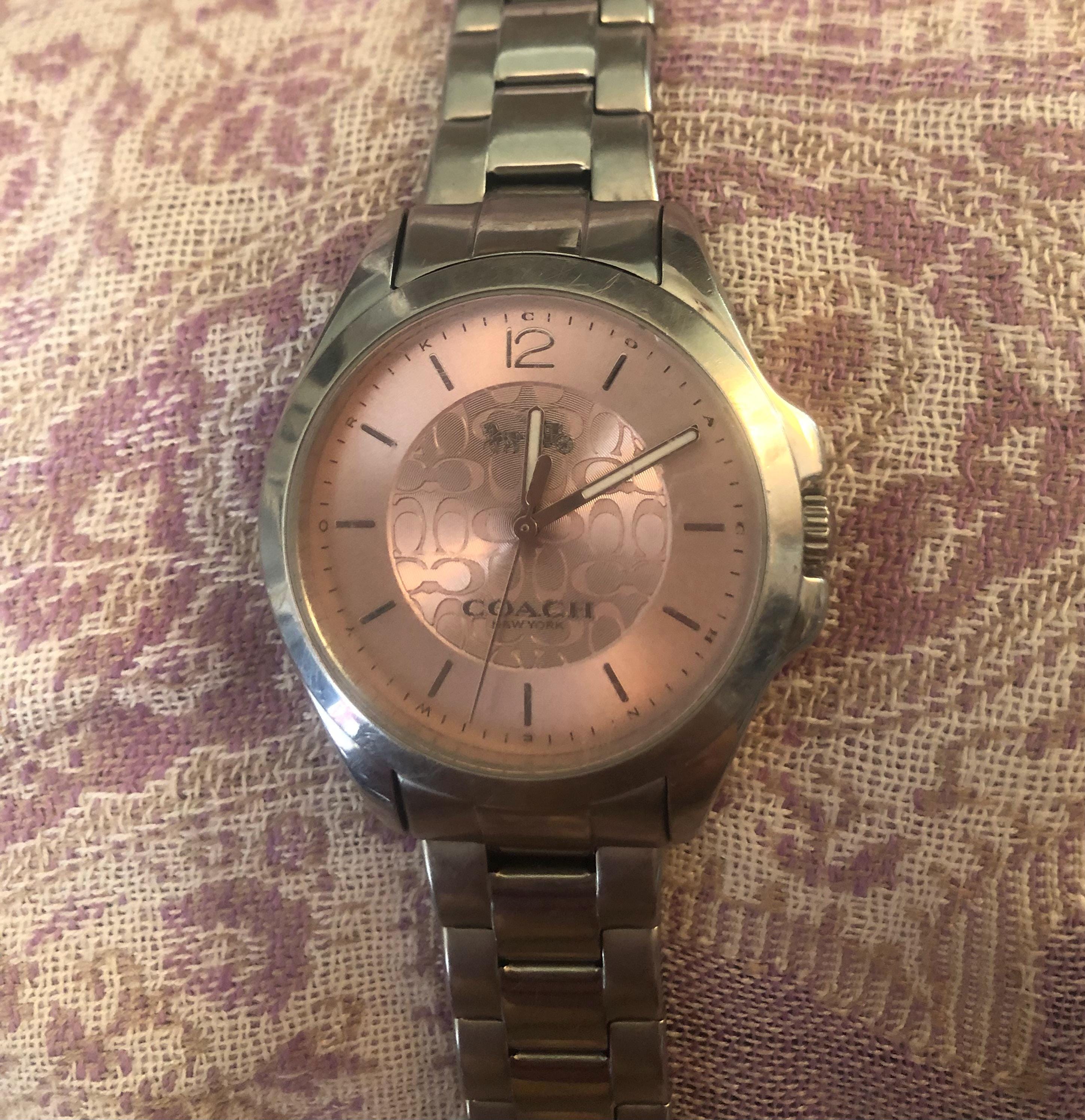 Coach Monogram Face CA.67.7.14.0689 Wristwatch COACH Swiss Quartz Womens Gold Tone Stainless Watch - Etsy main image 2
