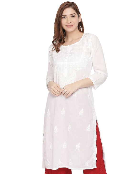 white kurti sleeves design