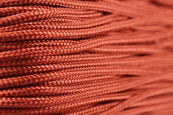 95 Cord Rust Type 1 Paracord 100 Feet on Plastic Winder 1/16 Thick Bored  Paracord Brand -  Canada
