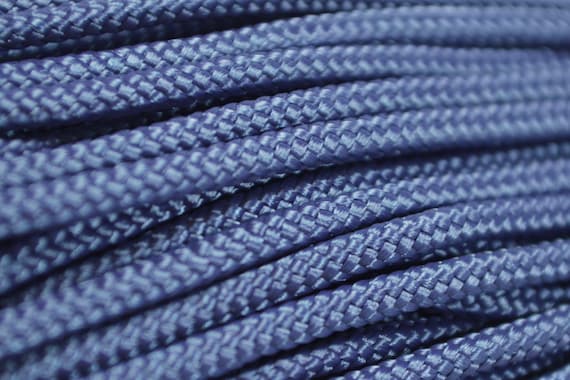 BORED? PARACORD! 425 Lb Strength Paracord - 100 Feet White Survival Cord