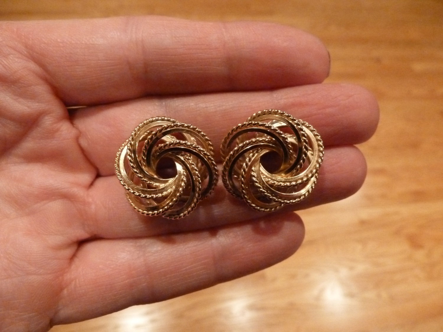 Twisted Rope Love Knot Earrings Love Knot Earrings 14k Gold Etsy Norway Twisted Rope Love Knot Earrings Love Knot Earrings 14k Gold Etsy Norway