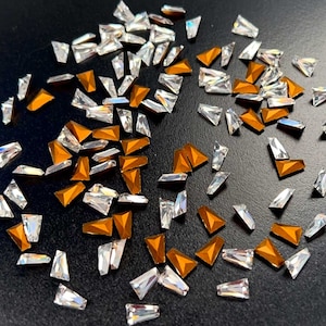 Swarovski Art 4700 18 8.5x6x2.6mm Vintage Keystone Pointed Back Rhinestones Tapered Baguettes clear Crystal Gold Foiled 24 stones