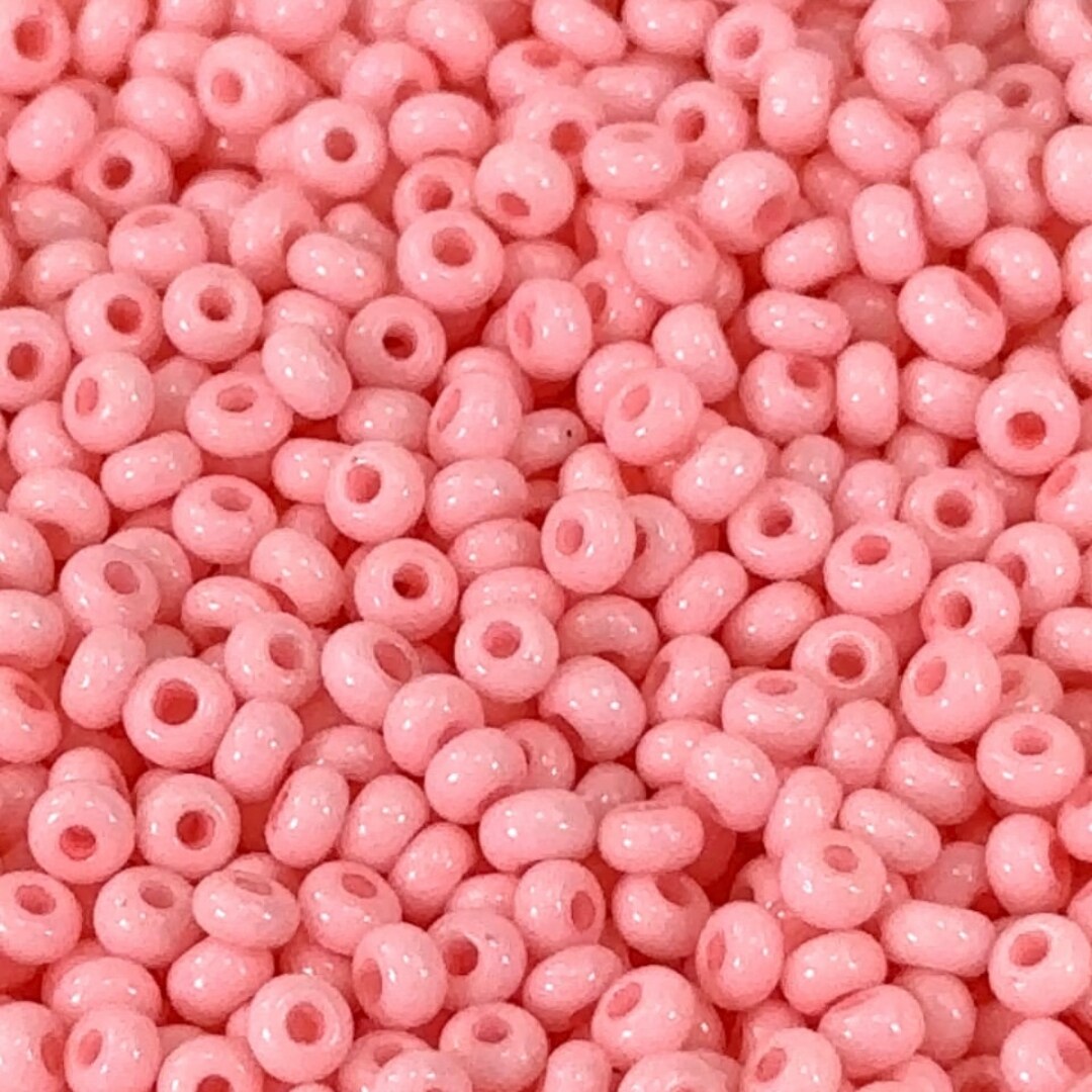 Rocailles Size 8/0 3mm Pink Dyed Preciosa Ornela Traditional Czech