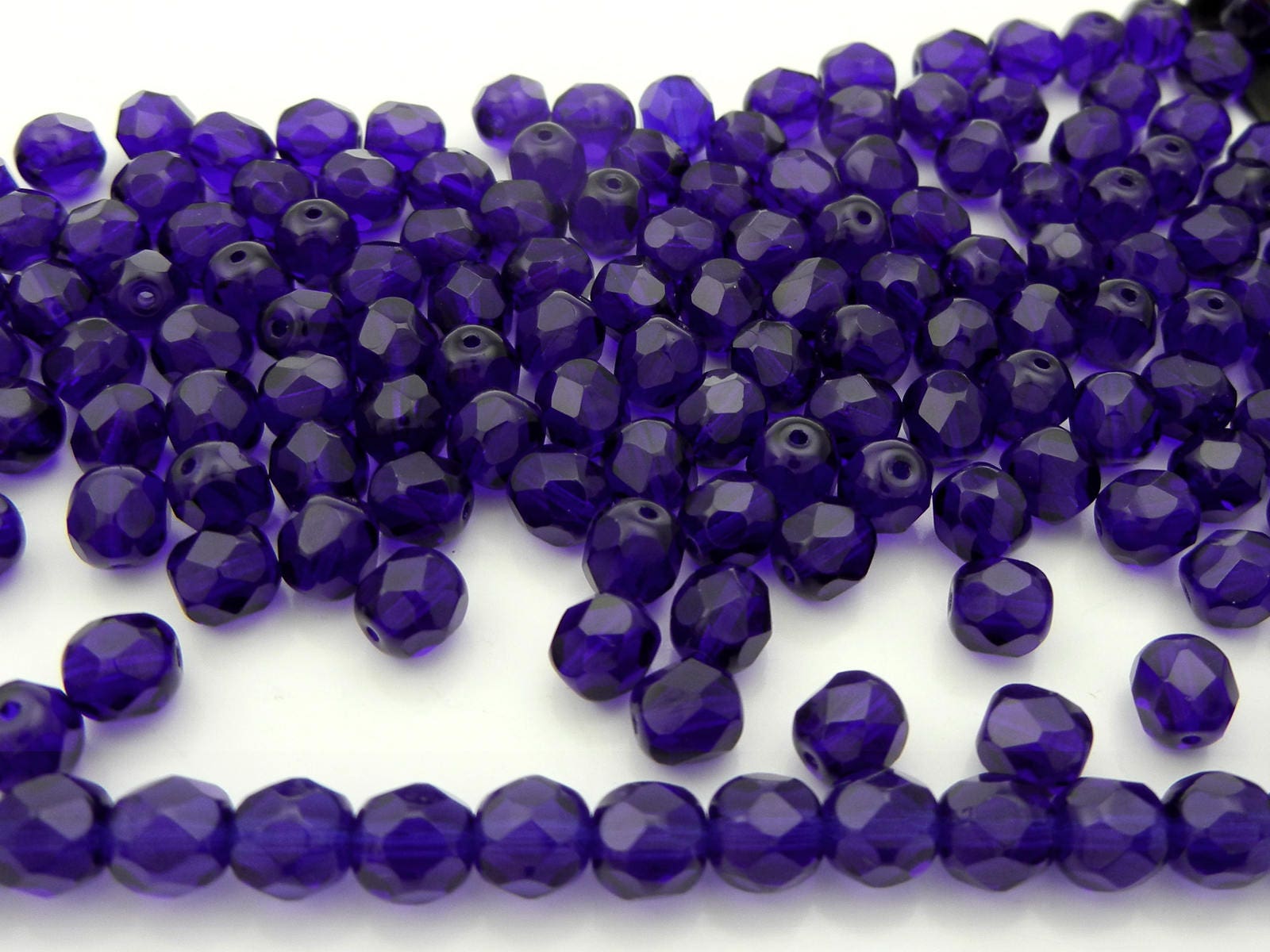600 Perline Di Vetro Sfaccettato Ceco 4mm, Lucidate A Fuoco, Colore Acquamarina Azuro (Blu Trasparente Metallico) Per Gioielli Fai Da Te