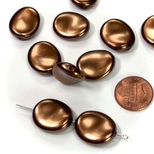 Czech Fancy Oval Potato Chip Glass Pearls 20x17mm Brown Pearl color, 10 pieces, CL204
