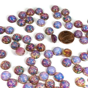 Zilver opaalglas melkachtig FireOpal zilver ingelegd vintage Tsjechoslowaakse medium koepel ronde cabochons 72 stuks maat 11 mm originele verpakking J733