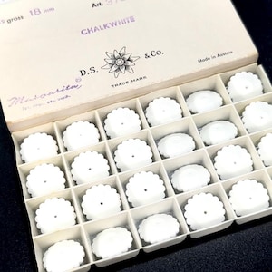 Swarovski Art.# 3701 - 18mm Vintage ChalkWhite Marguerite LochRose Flower 1-hole Margarita Sew-on Crystal Beads 24 pcs SW229
