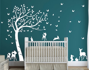 Grande chambre d'enfant personnalisable en forêt pour bébés cerfs et lapins. Sticker mural art mural