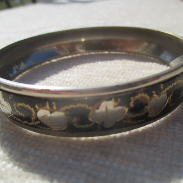 60s Damascene style bangle, vintage etched Toledo type bracelet, black silver and gold tone from Spain