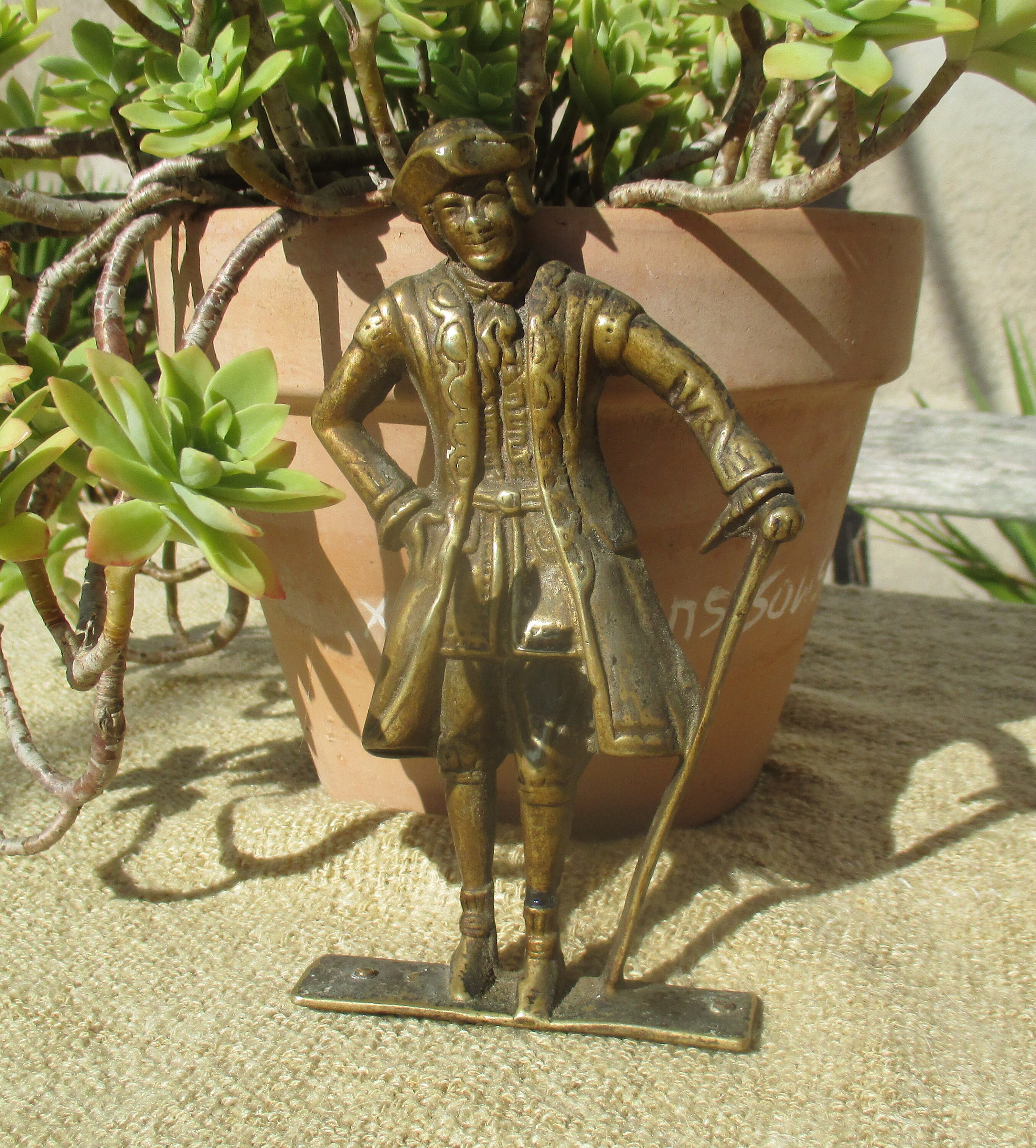 Figure Antique Français Bronze, Homme Costumé Dans Le Chapeau de Tricorne, Plaque Décorative Flatbac