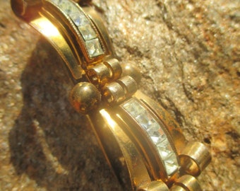1940s brass rhinestone brooch, faux princess diamonds, ornate art deco stylized pin