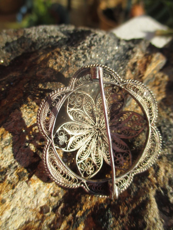 Solid silver filigree brooch, handmade flower sha… - image 5