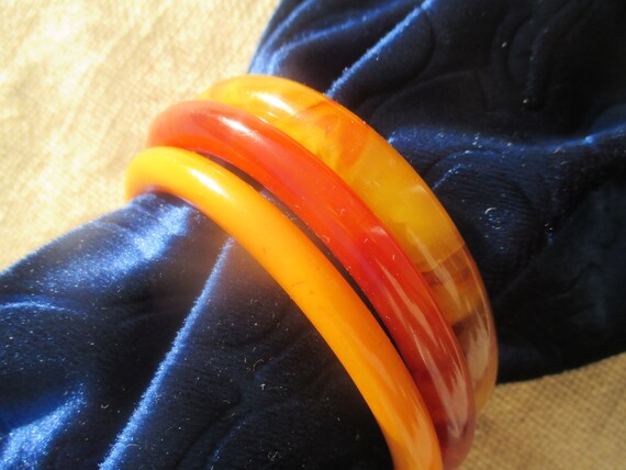 3 bakelite bangles, assortment / collection for s… - image 4