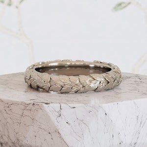 Organic Leaf Wedding Ring Dome Laurel Wedding Band Modern Sculpted Nature Inspired Foliage Unique Heirloom Gold Platinum