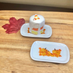 1:12 Candy corn cake made for 4-8” dolls traditional miniature dollhouses small critter food