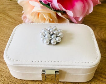 Travel jewellery case|pearls diamanté jewel box|christmas stocking filler| Chanukah gift gifts for her| personalised mini jewellery case|