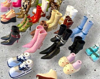 PICK YOUR OWN - Bratz Dollz Dolls Vintage Shoe Pairs 2000s Y2K