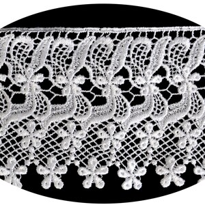 3.5 Inches White Floral Design Pattern Netted Guipure Venice Lace Trim Crafts Supplies Embellishment Sewing Notions 17845 image 1