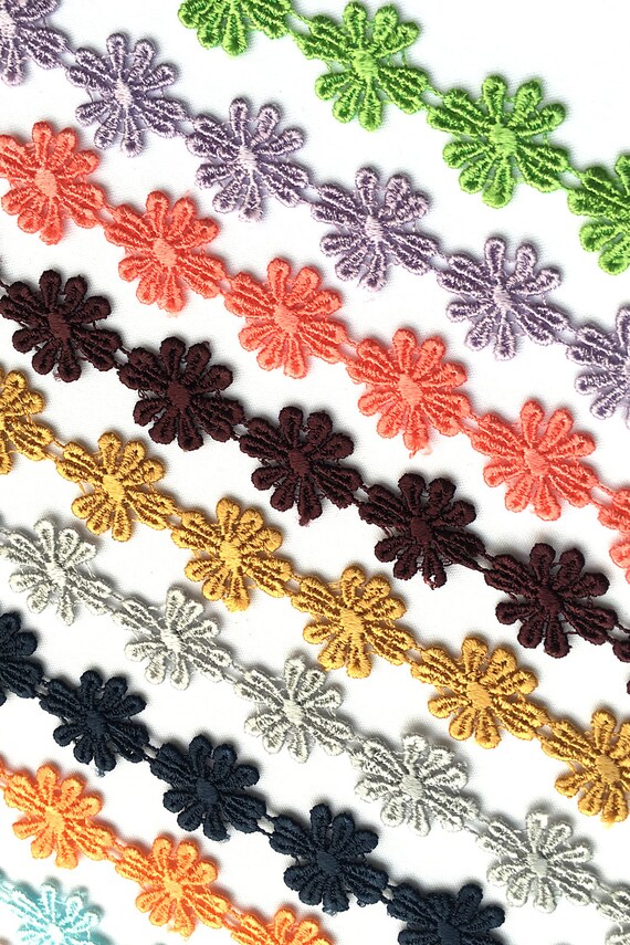7//8/" Red Lilac Blue Orange Burgundy Gray Cuttable Venice Lace Daisy By Yard