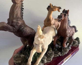 Vintage Ashley Belle Horses Figurine//Equestrian Home//Horses Sculpture//Rare Wild Horses Figurine