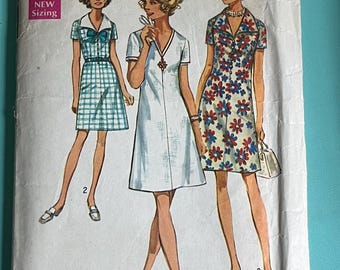 Vintage 90s Simplicity Sewing Pattern//Plus Size Simplicity Dress Pattern//Vintage Dress Pattern