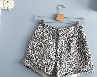 Vintage Leopard Print Denim Shorts – The Switch Brand, 90s Style
