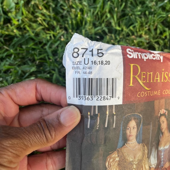 Vintage Uncut Renaissance Costume Pattern: Simpli… - image 3