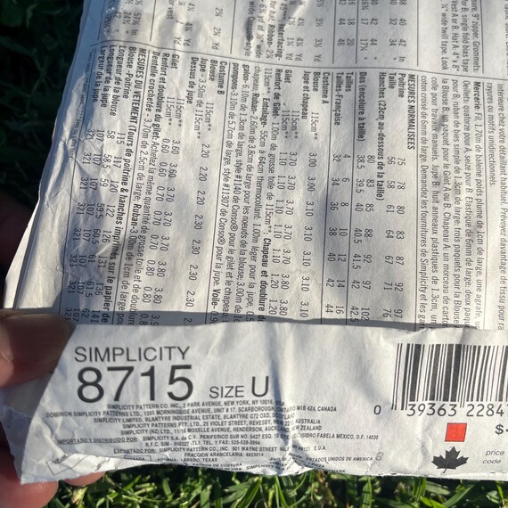 Vintage Uncut Renaissance Costume Pattern: Simpli… - image 7