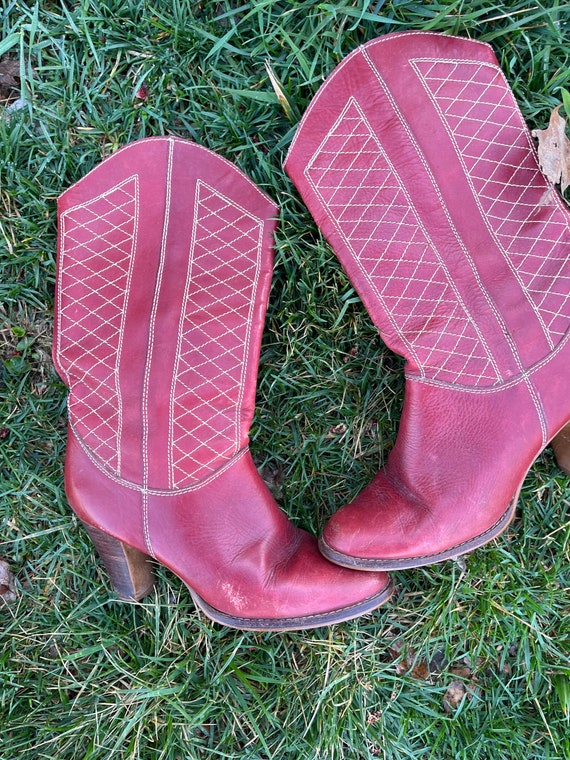 Vintage boots, 80s boots, knee high boots, suede, all… Gem