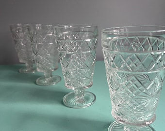 Vintage Diamond Cut Footed Glasses Set, Clear Glassware