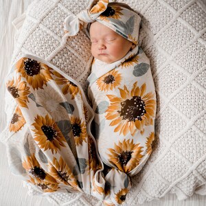 Baby Swaddle Stretch Wrap Blanket Set with Matching Top Knot | Baby Wrap Sunflower Baby girl | Sunflowers | Baby Receiving Blanket Jersey