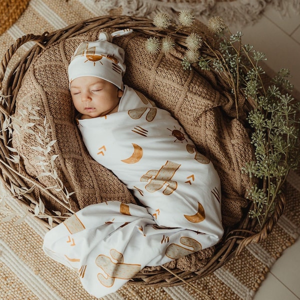 Baby Swaddle ORGANIC Stretch Blanket with Matching Beanie | Baby Wrap Sand Camel Beige Brown Baby Boy | Arizona Cactus Desert | Receiving