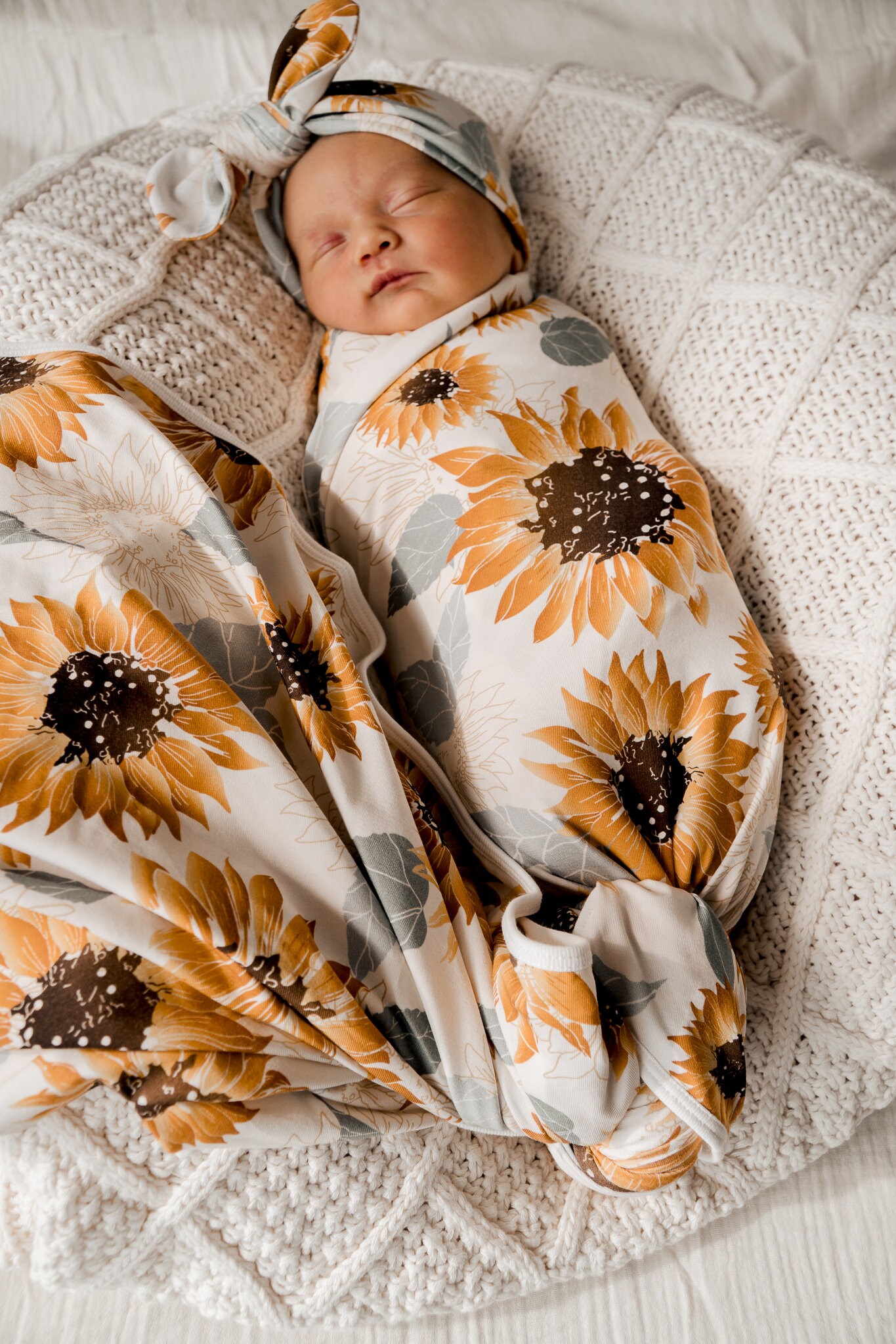 Cover baby with blanket top