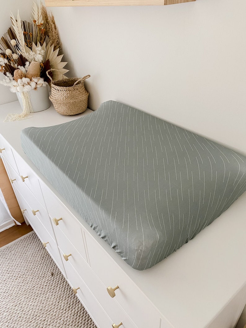 gender neutral bassinet