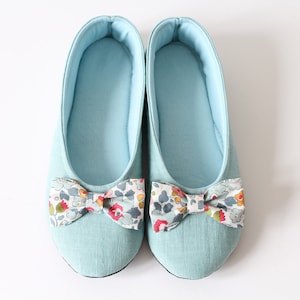 Duck 2025 egg sandals