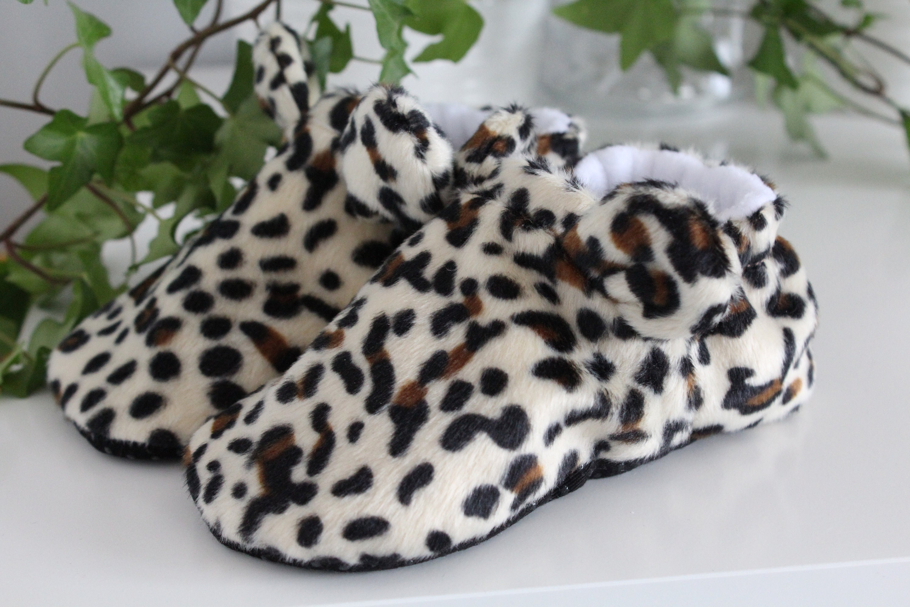 Animal Slippers - Etsy UK Animal Slippers - Etsy UK