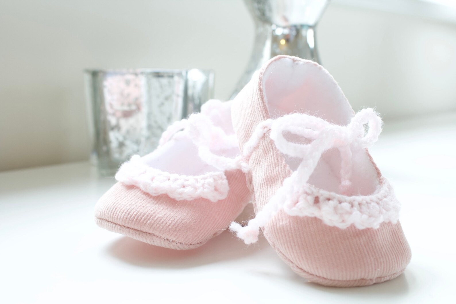 baby girl shoe, baby shoe ballet flat, pink corduroy ballet flats with crochet detail, christmas gift. baby girl shoe, baby shoe ballet flat, pink corduroy ballet flats with crochet detail, christmas gift.