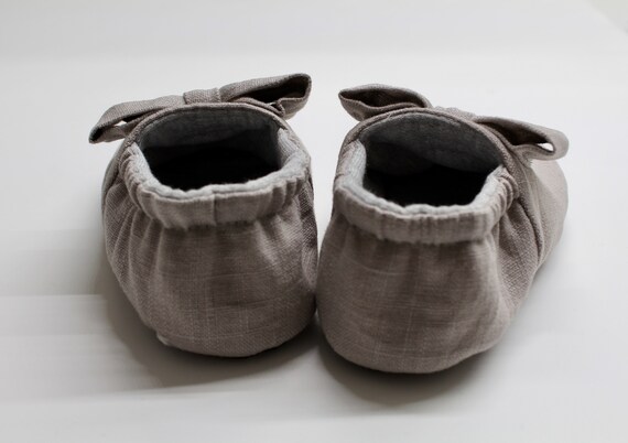 Grey bow deals shoes