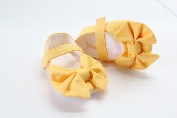 Baby girl deals yellow shoes