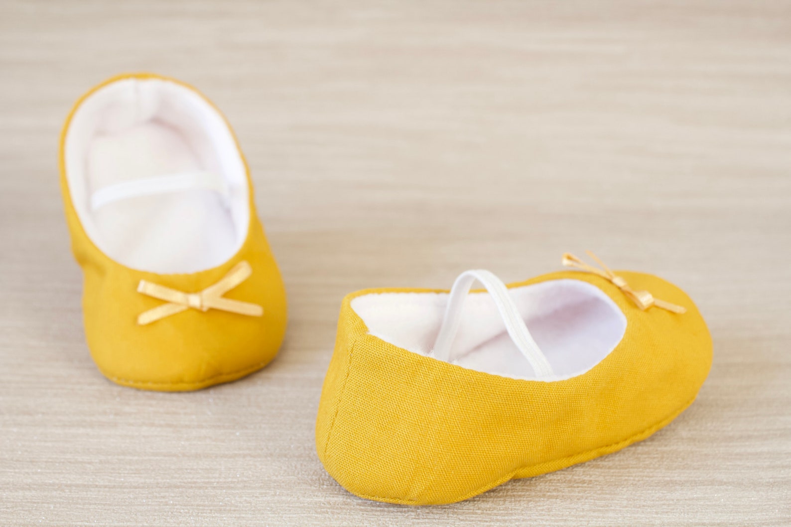 baby girl shoe, baby shoe ballet flat, mustard baby girl shoe, girls shoe, baby ballet flat with mustard satin bow