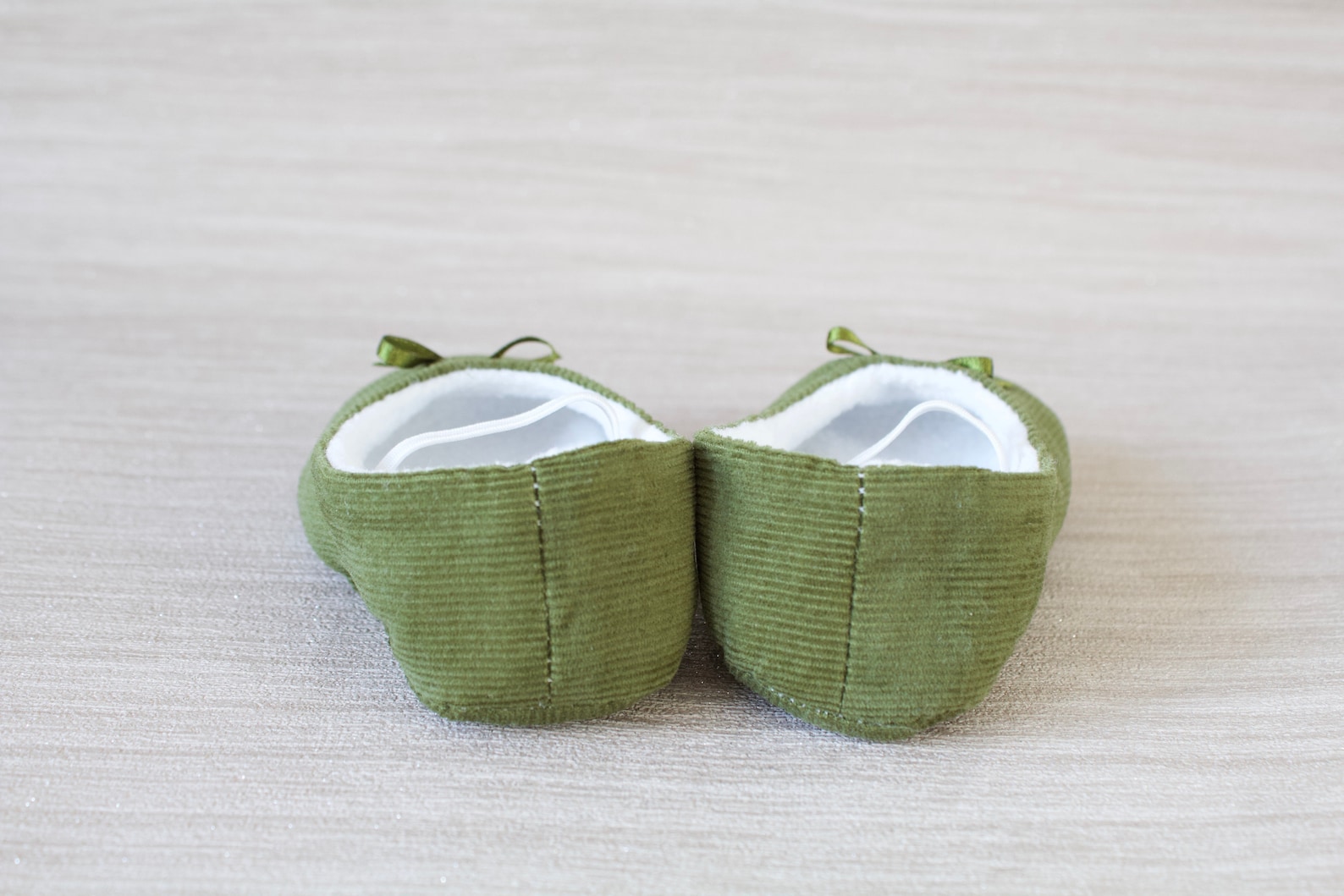 baby girl shoe, baby shoe ballet flat, olive green baby girl shoe, girls shoe, green corduroy ballet flats.
