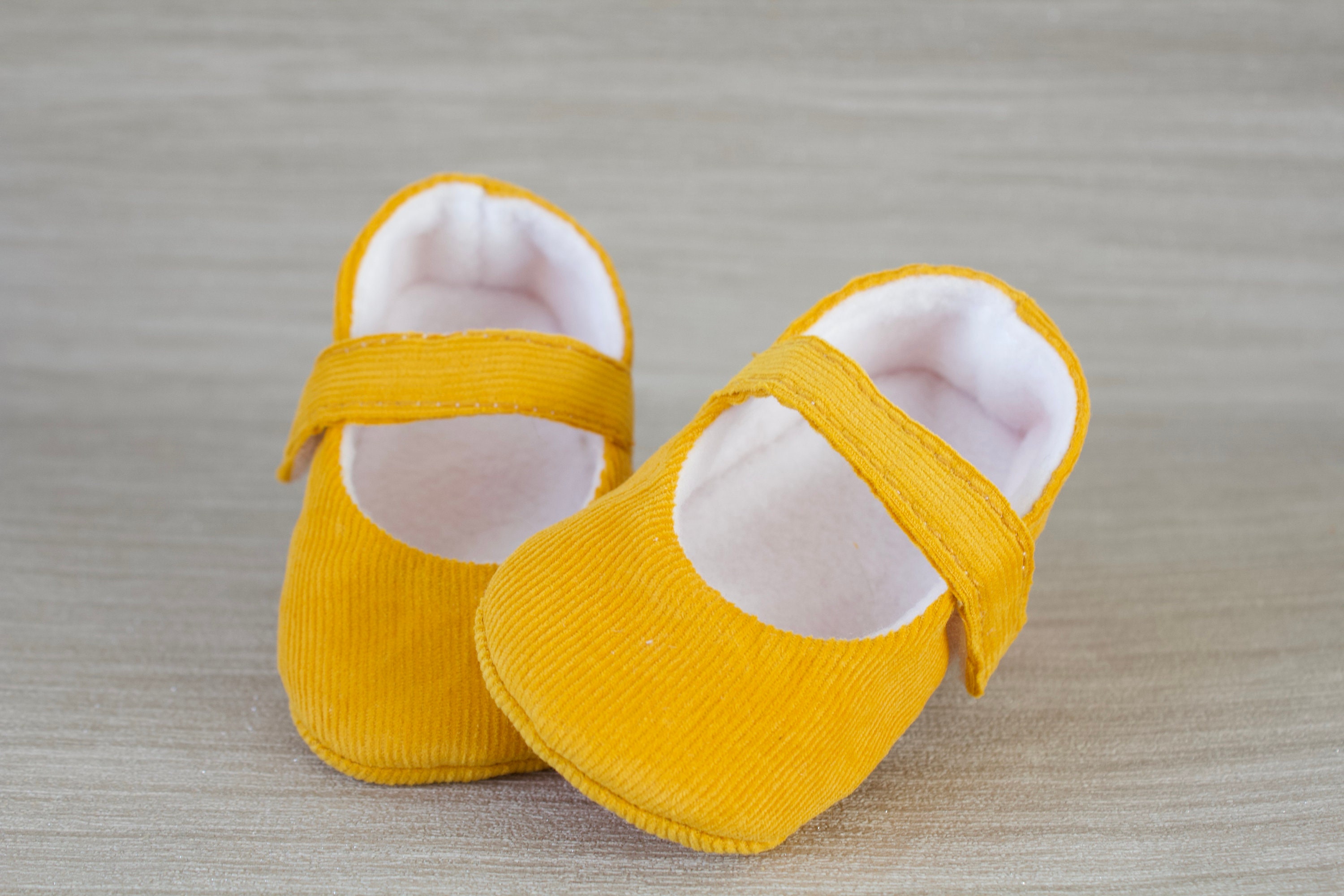 yellow baby shoes size 4