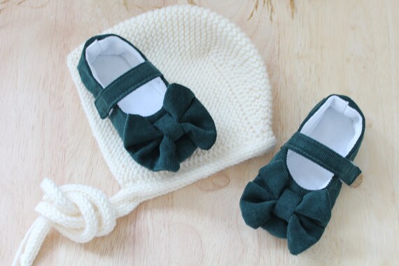 Baby girl shoes 3 deals months