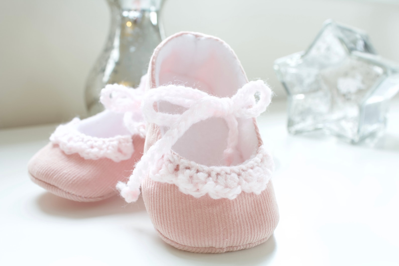 baby girl shoe, baby shoe ballet flat, pink corduroy ballet flats with crochet detail, christmas gift. baby girl shoe, baby shoe ballet flat, pink corduroy ballet flats with crochet detail, christmas gift.