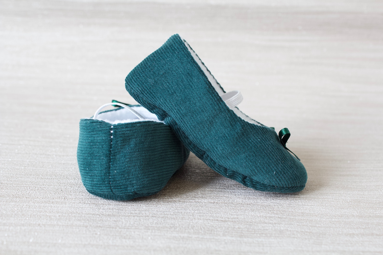 baby girl shoe, baby shoe ballet flat, dark green baby girl shoe, girls corduroy shoe, baby ballet flat.