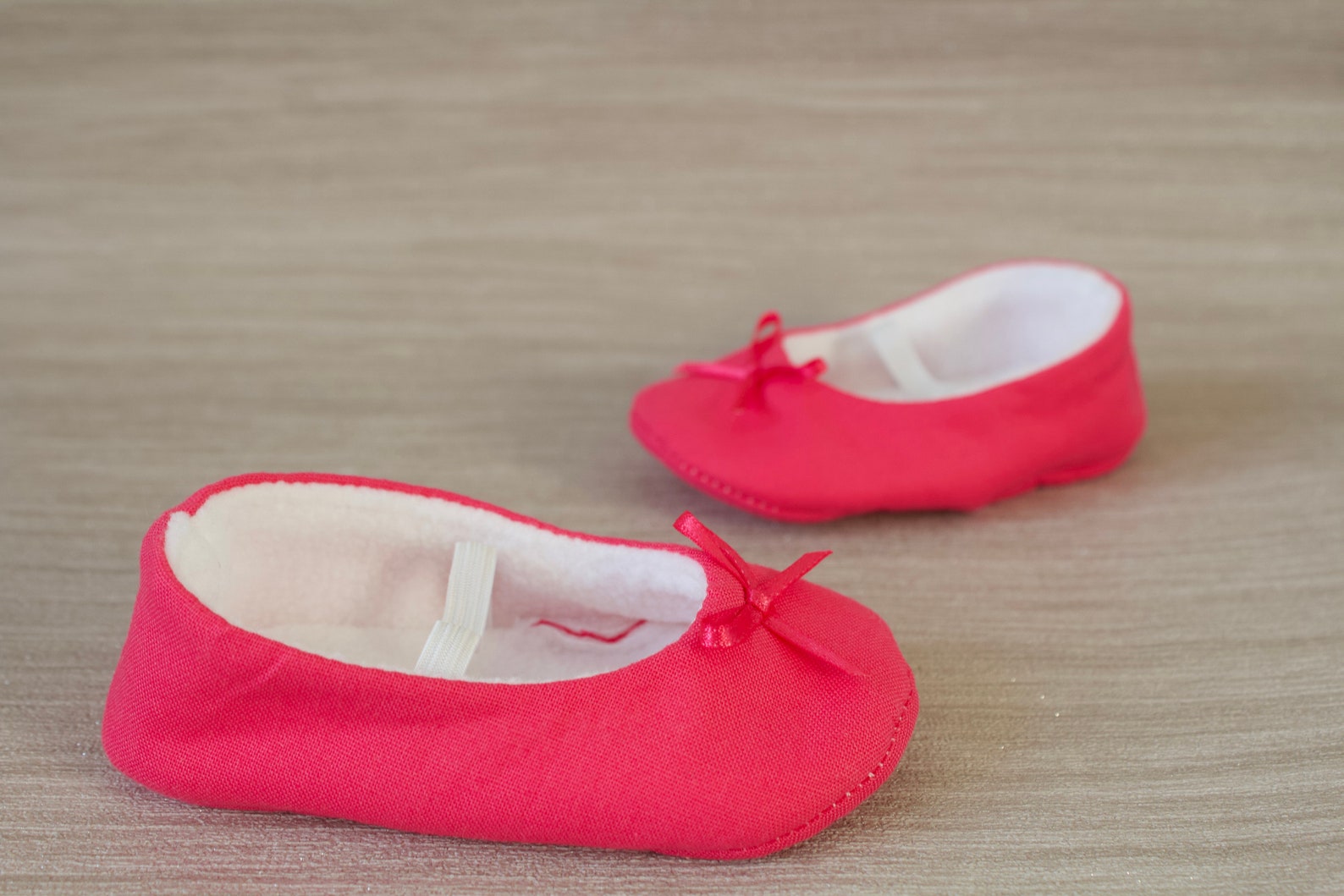 baby girl shoe, baby shoe ballet flat, magenta pink baby girl shoe, girls shoe, baby ballet flat. baby girl shoe, baby shoe ballet flat, magenta pink baby girl shoe, girls shoe, baby ballet flat.