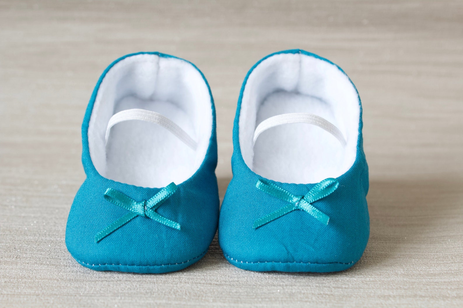 baby girl shoe, baby shoe ballet flat, teal blue baby girl shoe, girls cotton shoe, baby ballet flat.