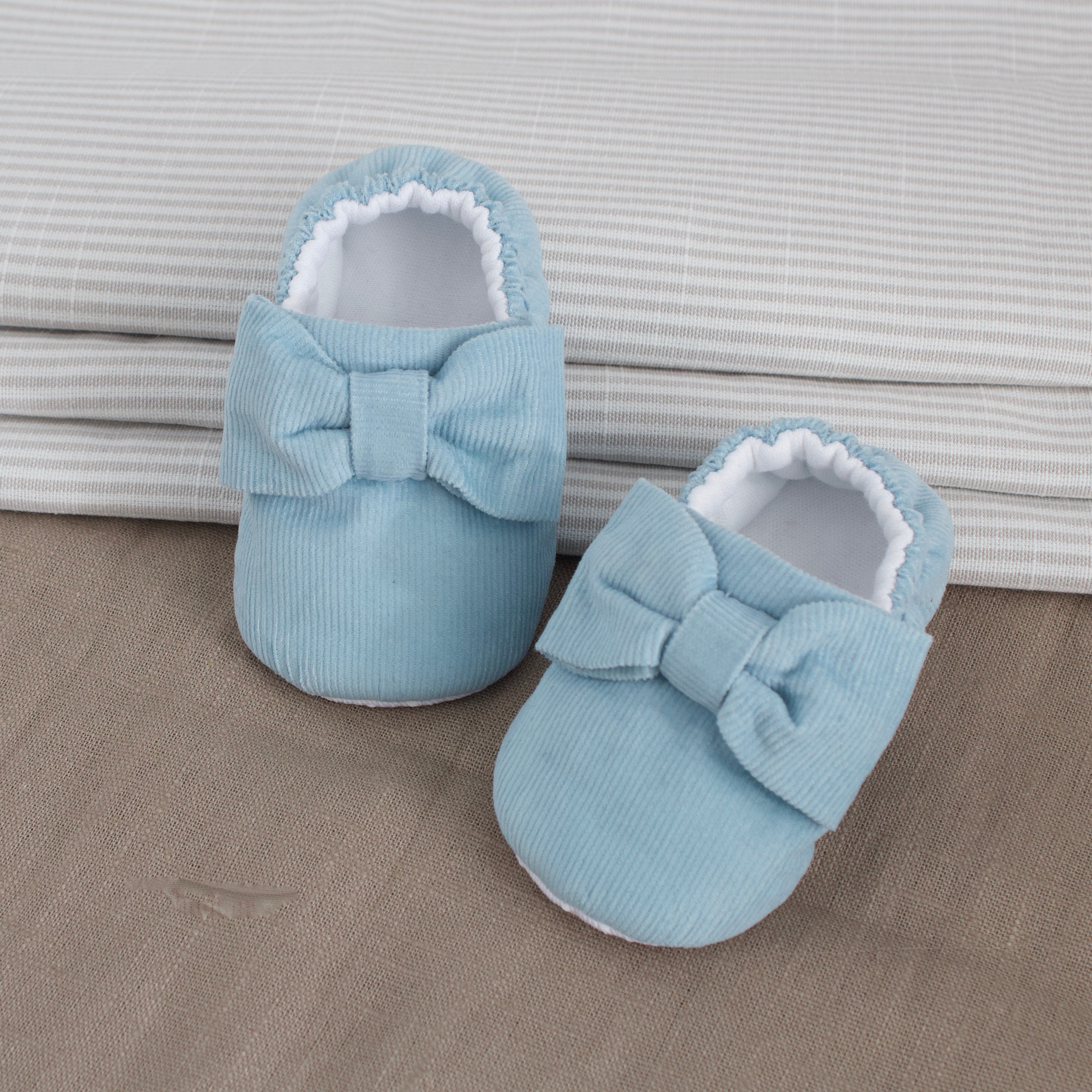 baby girl blue shoes